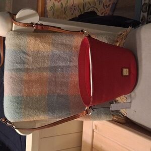 Dooney and Bourke small Thea bag in Red pebble leather